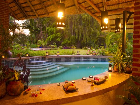 Club Makokola - pool